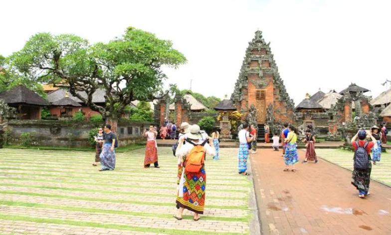 携程股价反弹_2021年携程财报_股票 旅游业