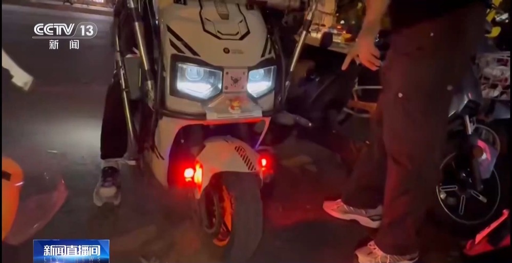 外卖电动车加装远光灯_电动自行车行业报告_电动自行车远光灯危害