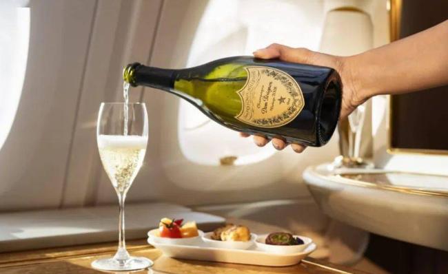 恒大集团深圳股票代码_恒大集团万亿帝国_许家印奢靡生活