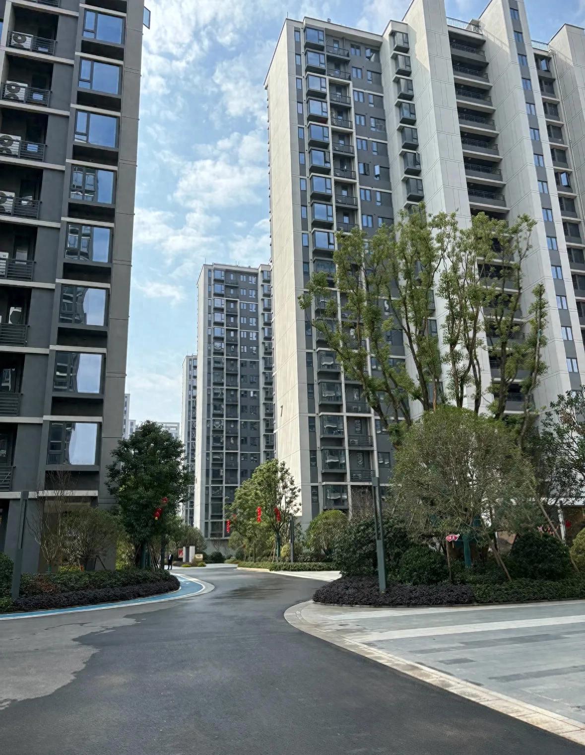 2026年房价走势预测_中国房地产价格走势图_刚需购房者买房时机