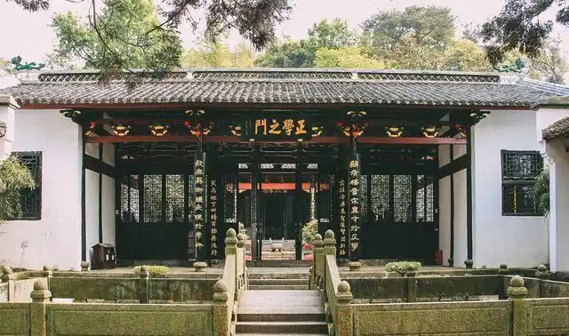 通货膨胀与通缩比较_通缩对普通人影响_通缩 影响