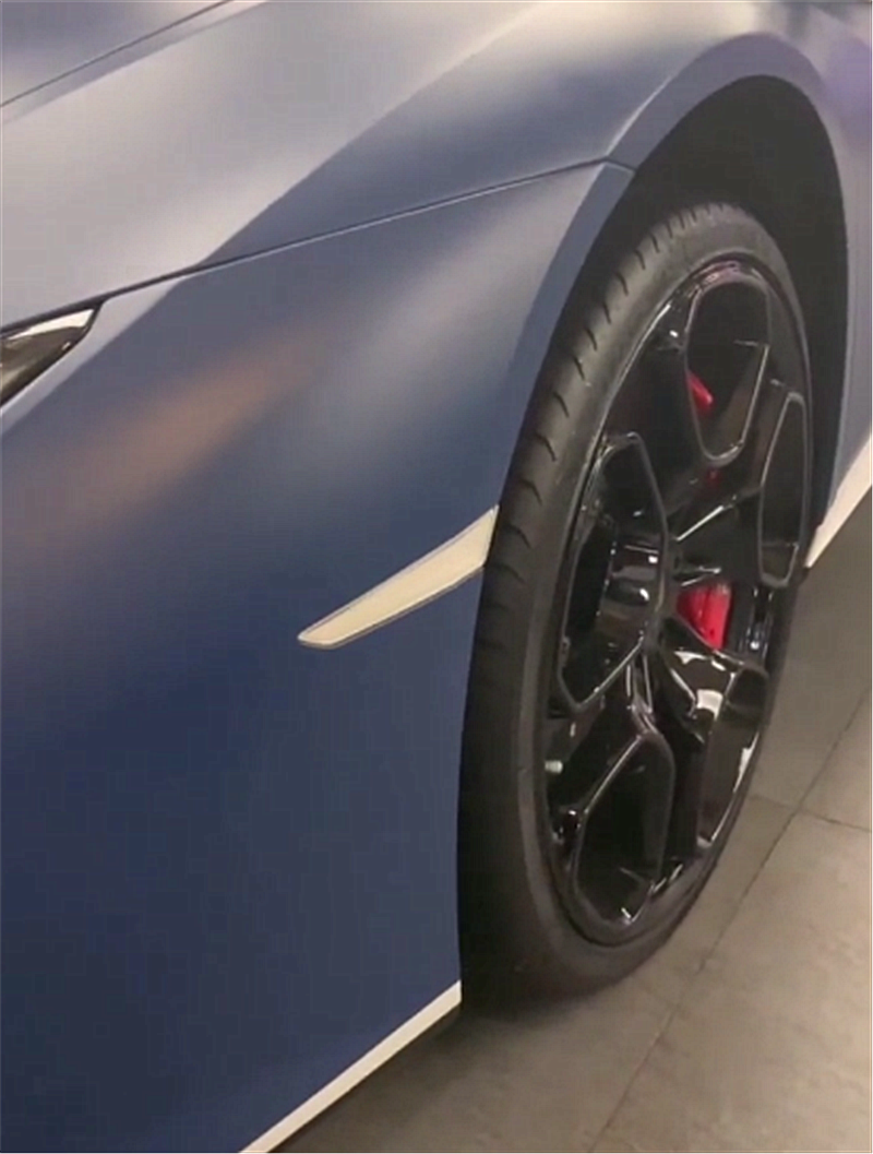展厅实拍“磨砂蓝”兰博基尼，2.9秒破百，全球限量250台！